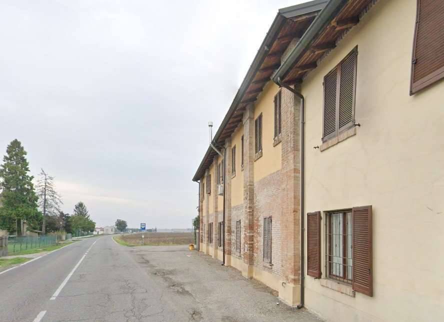 casa indipendente in vendita a Carpaneto Piacentino in zona Ciriano