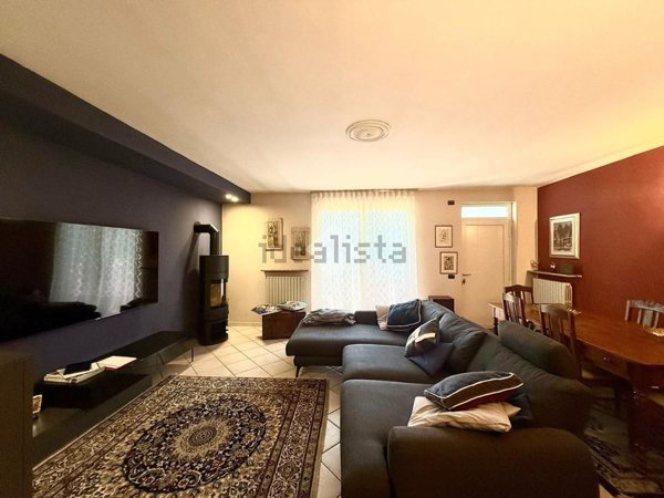 casa indipendente in vendita a Carpaneto Piacentino