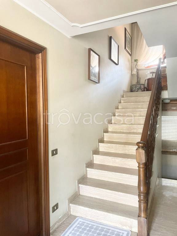 casa indipendente in vendita a Carpaneto Piacentino