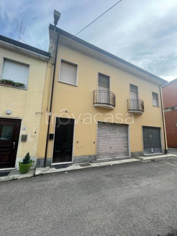 appartamento in vendita a Carpaneto Piacentino
