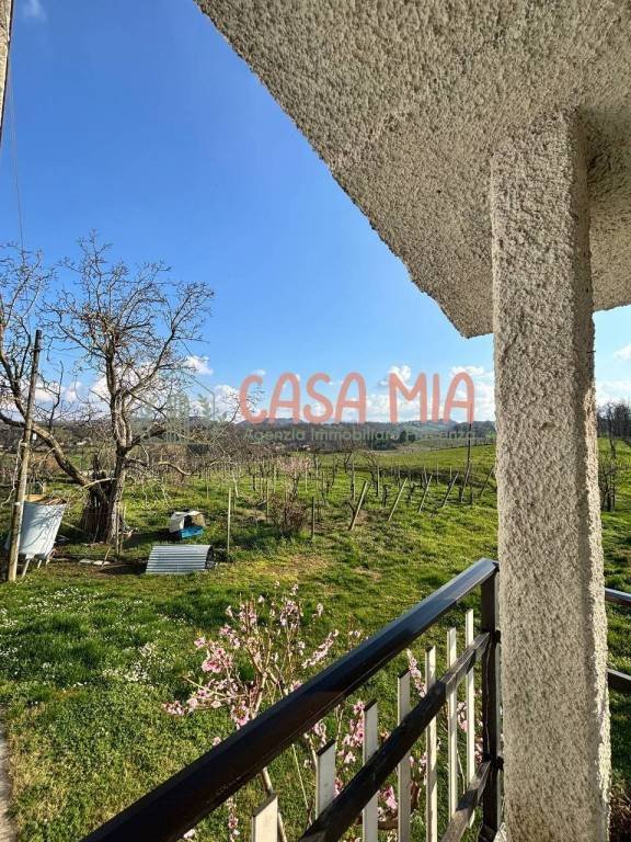 casa indipendente in vendita a Carpaneto Piacentino in zona Travazzano