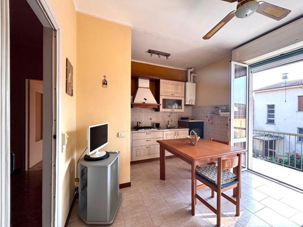 casa indipendente in vendita a Carpaneto Piacentino