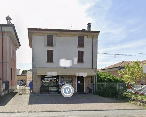 intera palazzina in vendita a Carpaneto Piacentino