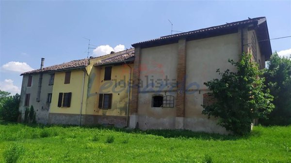 appartamento in vendita a Carpaneto Piacentino