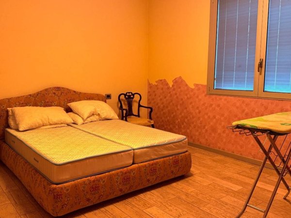 casa indipendente in vendita a Carpaneto Piacentino