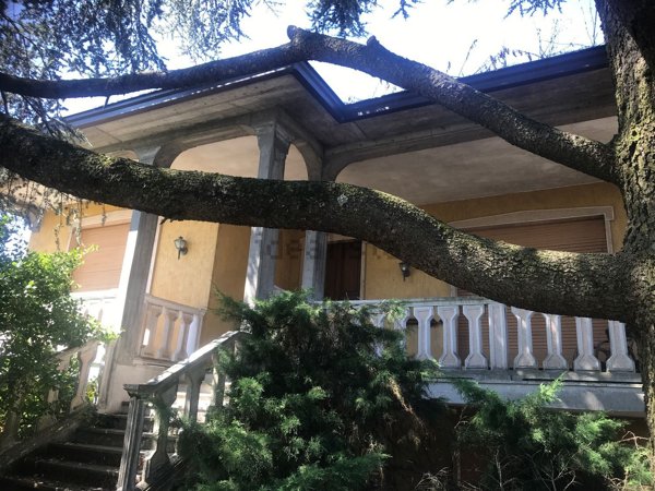 casa indipendente in vendita a Carpaneto Piacentino