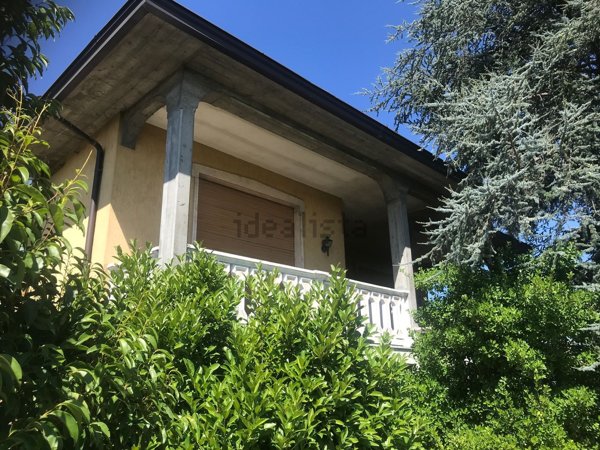 casa indipendente in vendita a Carpaneto Piacentino
