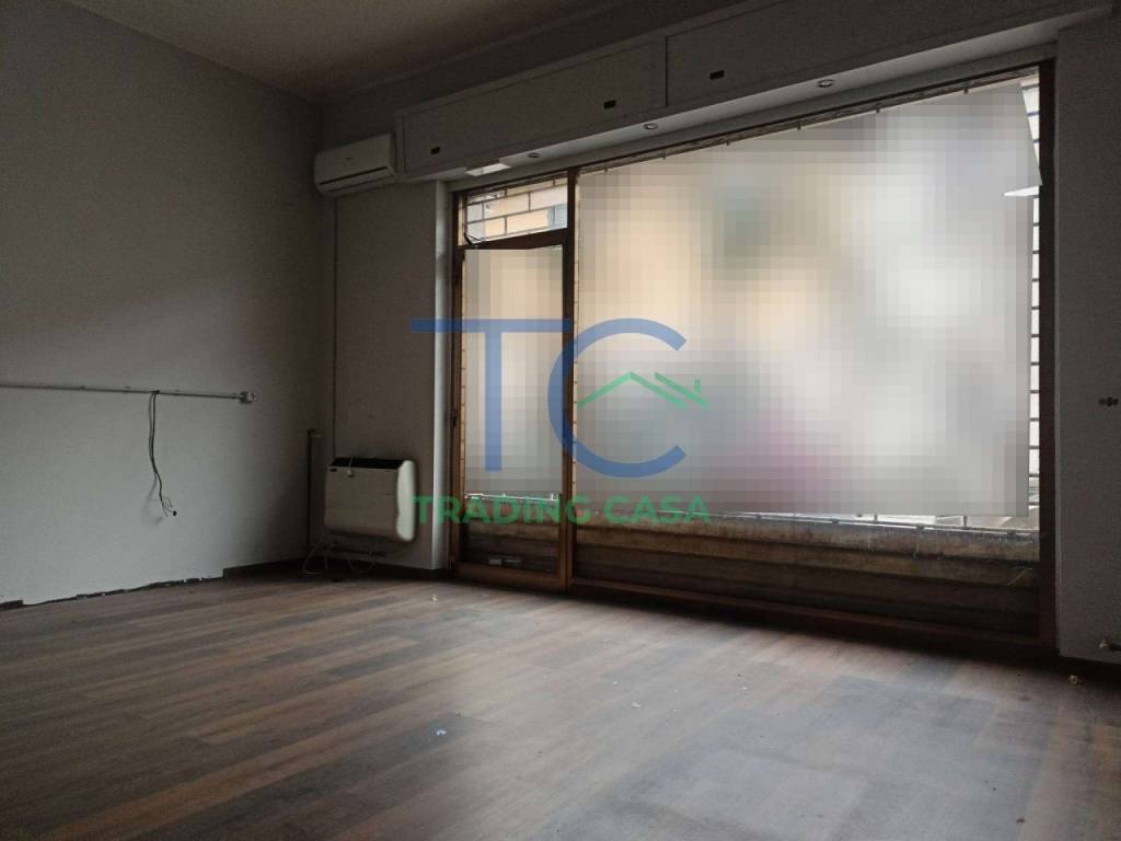 negozio in vendita a Carpaneto Piacentino