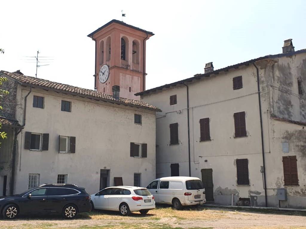 casa indipendente in vendita a Carpaneto Piacentino in zona Chero