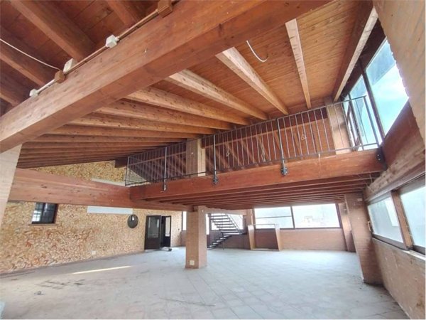 casa indipendente in vendita a Carpaneto Piacentino