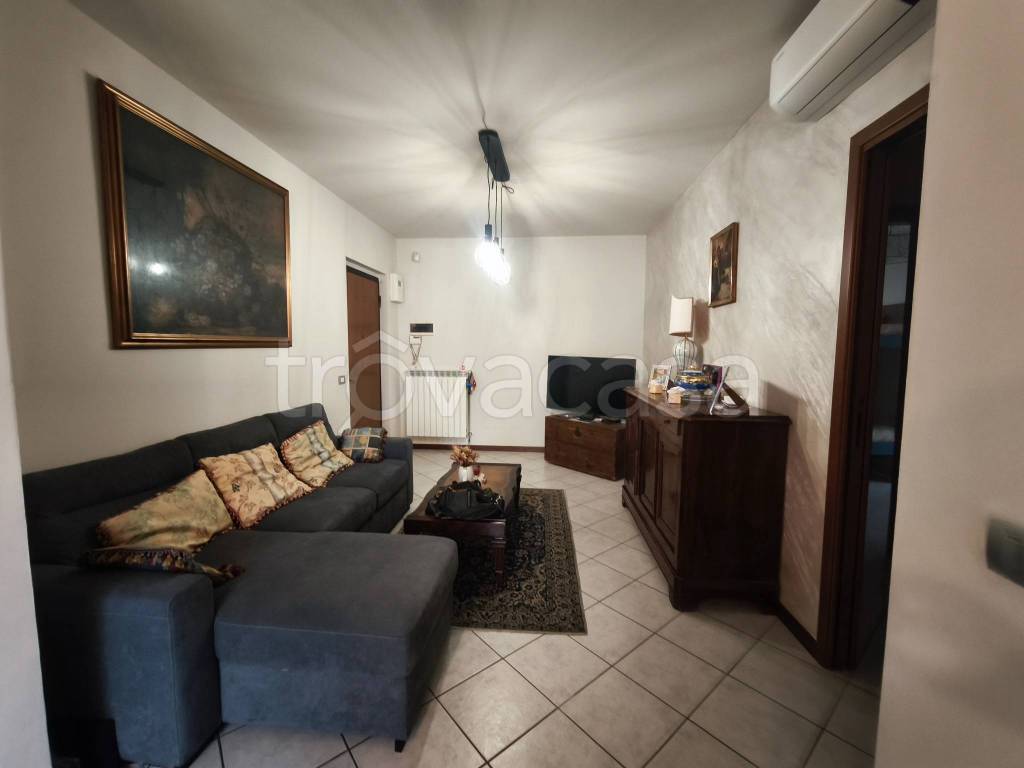 appartamento in vendita a Carpaneto Piacentino