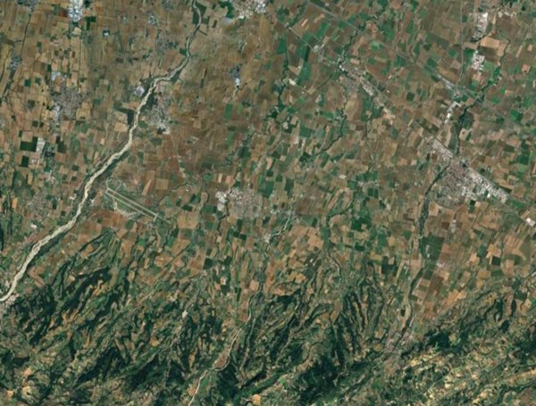 terreno edificabile in vendita a Carpaneto Piacentino