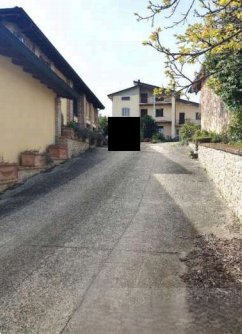 casa indipendente in vendita a Carpaneto Piacentino in zona Rezzano