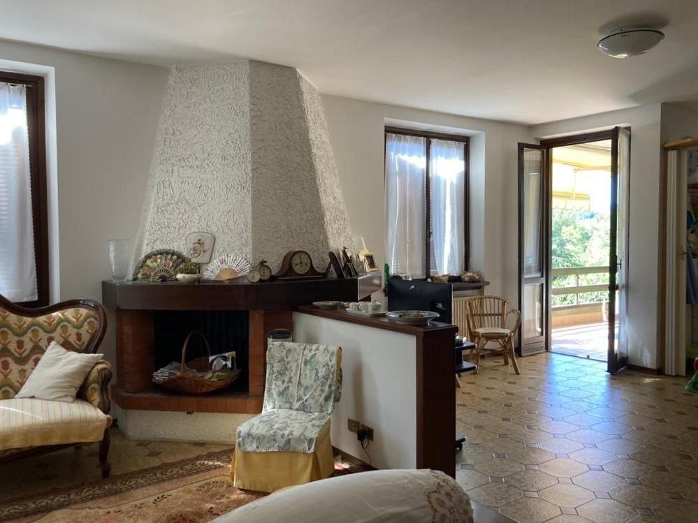 appartamento in vendita a Castell'Arquato in zona Doppi