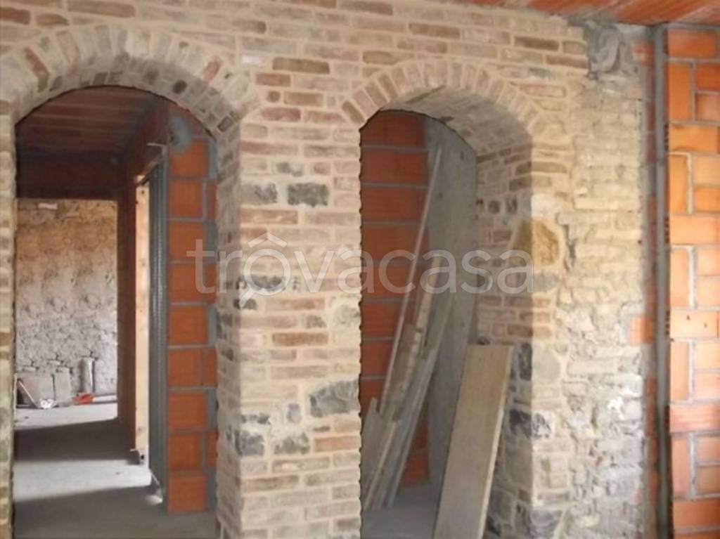 appartamento in vendita a Castell'Arquato