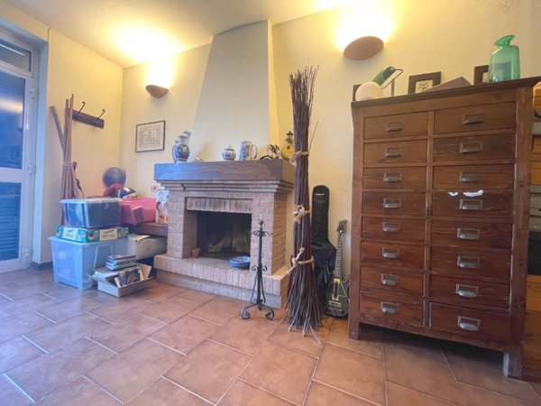casa indipendente in vendita a Castell'Arquato