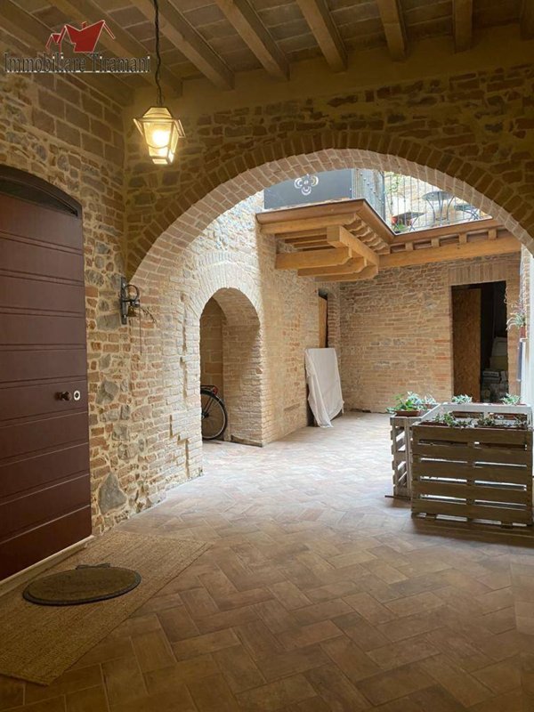 appartamento in vendita a Castell'Arquato