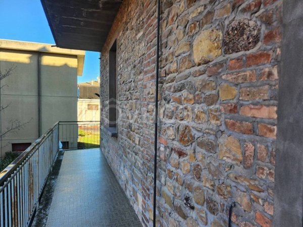 casa indipendente in vendita a Castell'Arquato