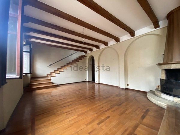 appartamento in vendita a Castell'Arquato