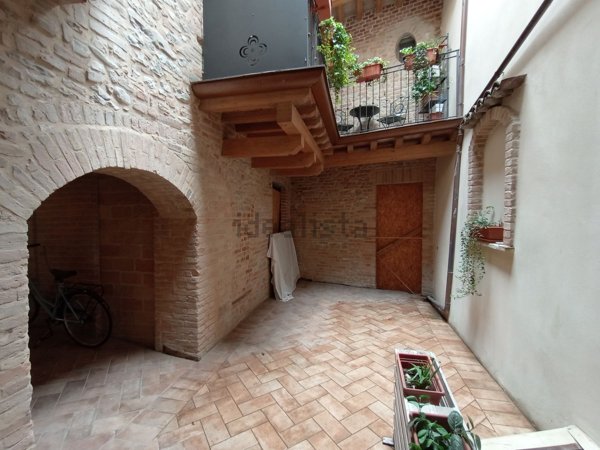 appartamento in vendita a Castell'Arquato