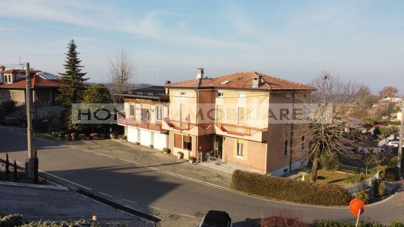 casa indipendente in vendita a Castell'Arquato