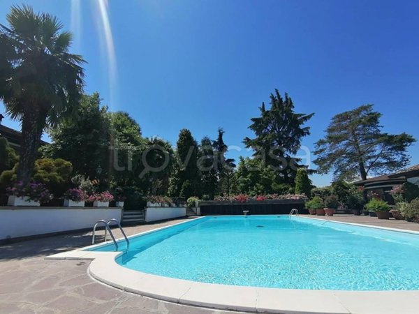 villa in vendita a Castell'Arquato