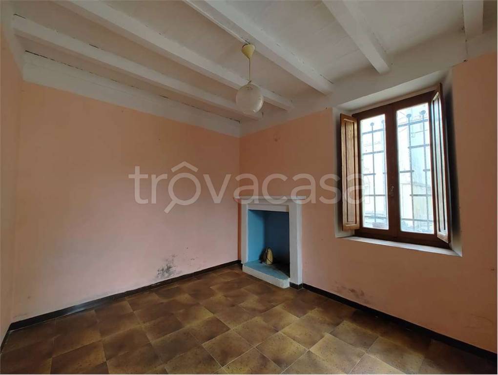 casa indipendente in vendita a Castell'Arquato in zona Vigolo Marchese