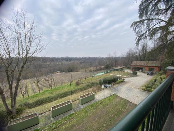 casa indipendente in vendita a Castell'Arquato