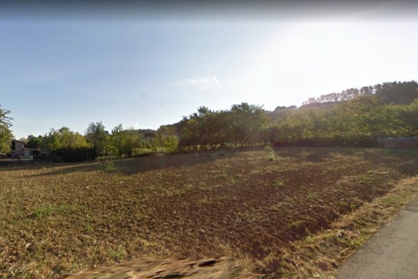 terreno edificabile in vendita a Castell'Arquato