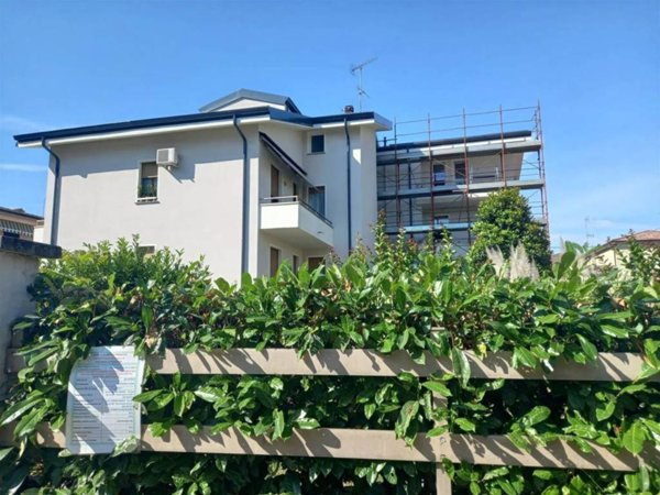 appartamento in vendita a Castell'Arquato in zona Doppi