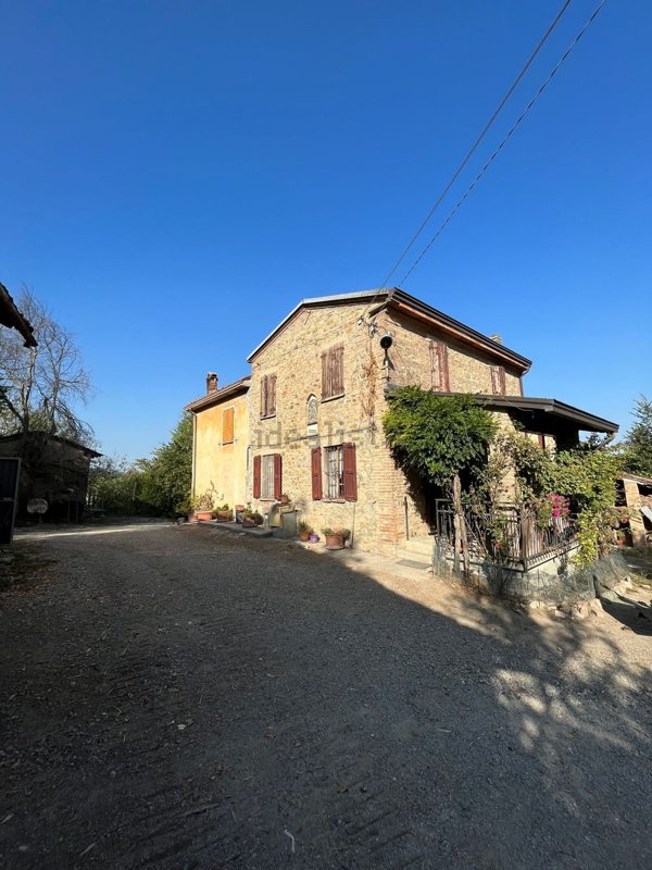 esavano in vendita a Castell'Arquato