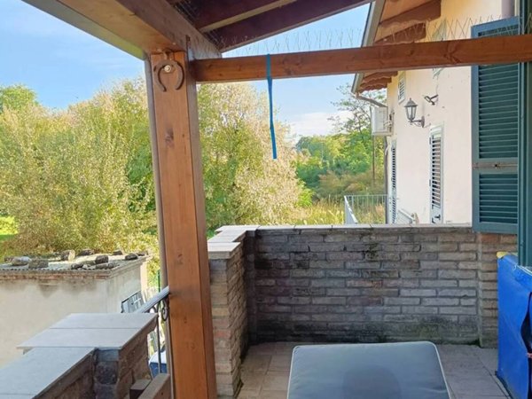 casa indipendente in vendita a Castell'Arquato