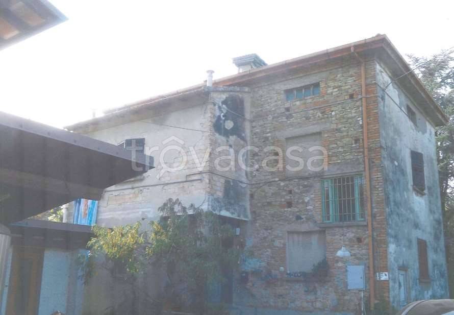 appartamento in vendita a Castell'Arquato