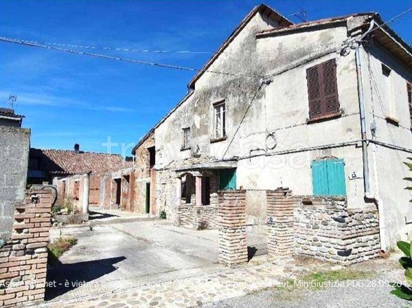 appartamento in vendita a Castell'Arquato