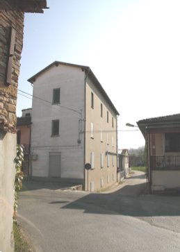 locale di sgombero in vendita a Castell'Arquato in zona Vigolo Marchese