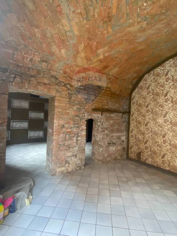 quadrivano in vendita a Castell'Arquato