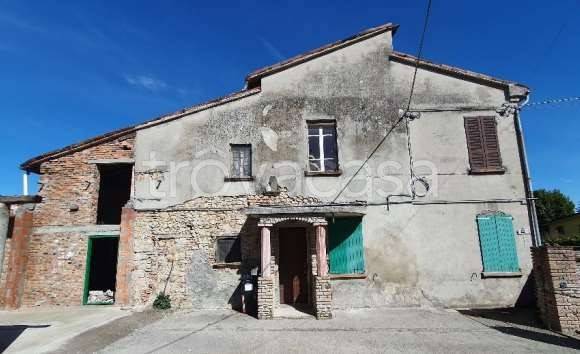appartamento in vendita a Castell'Arquato