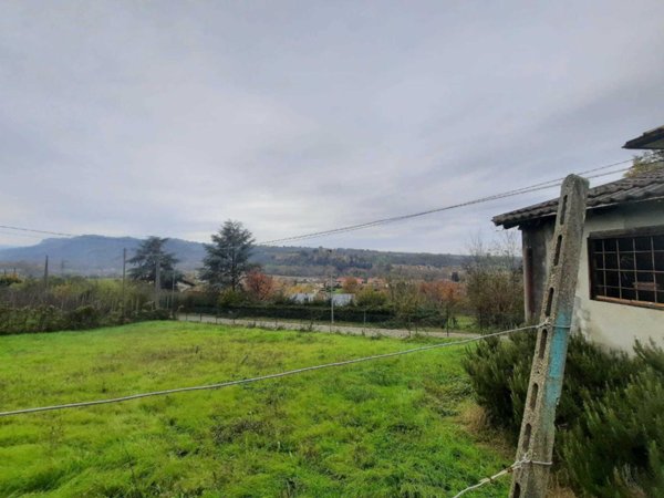 casa indipendente in vendita a Castell'Arquato