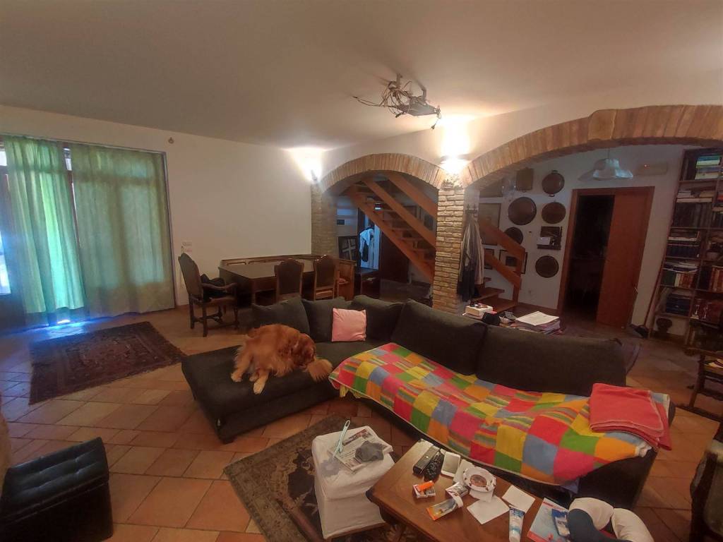 casa indipendente in vendita a Castell'Arquato in zona Vigolo Marchese