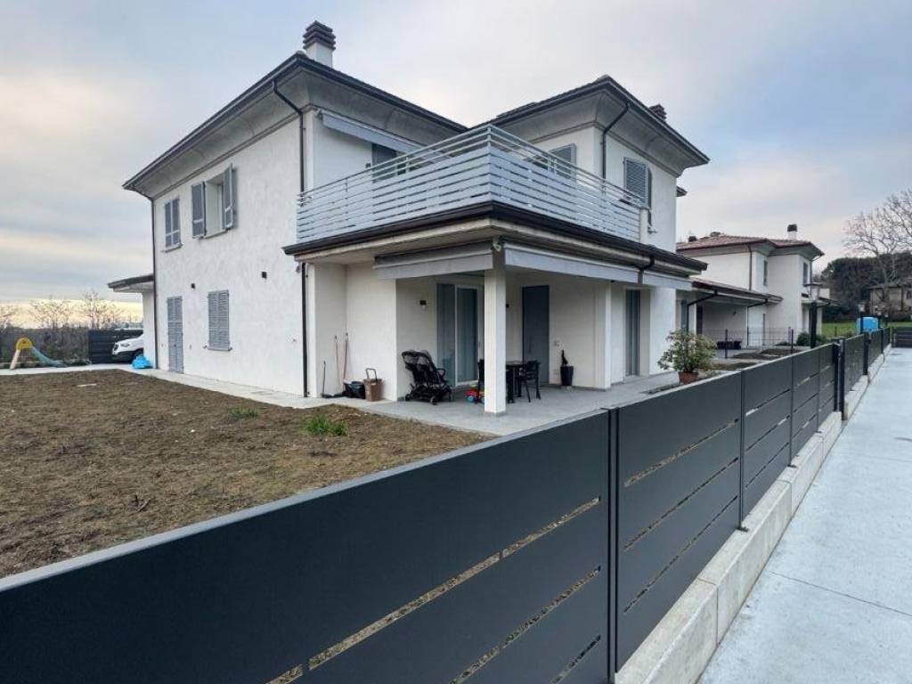 appartamento in vendita a Castell'Arquato