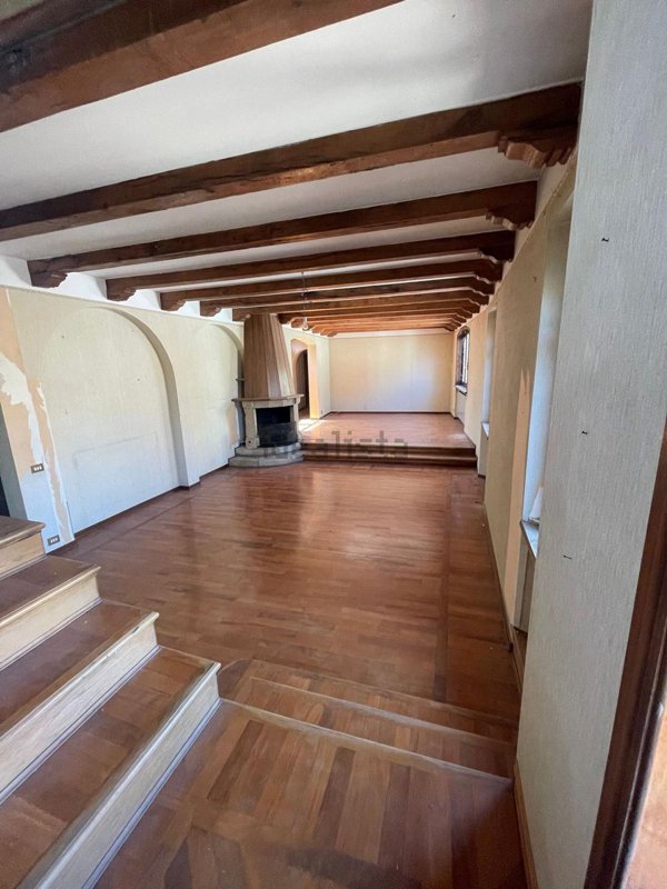 appartamento in vendita a Castell'Arquato