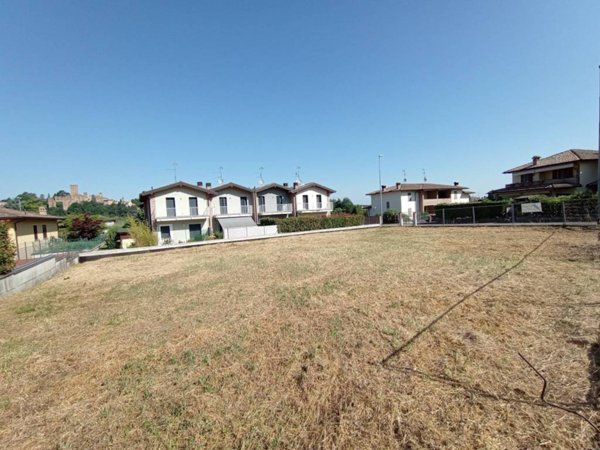 casa indipendente in vendita a Castell'Arquato