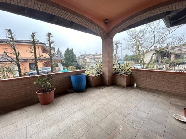 casa indipendente in vendita a Castell'Arquato in zona Vigolo Marchese