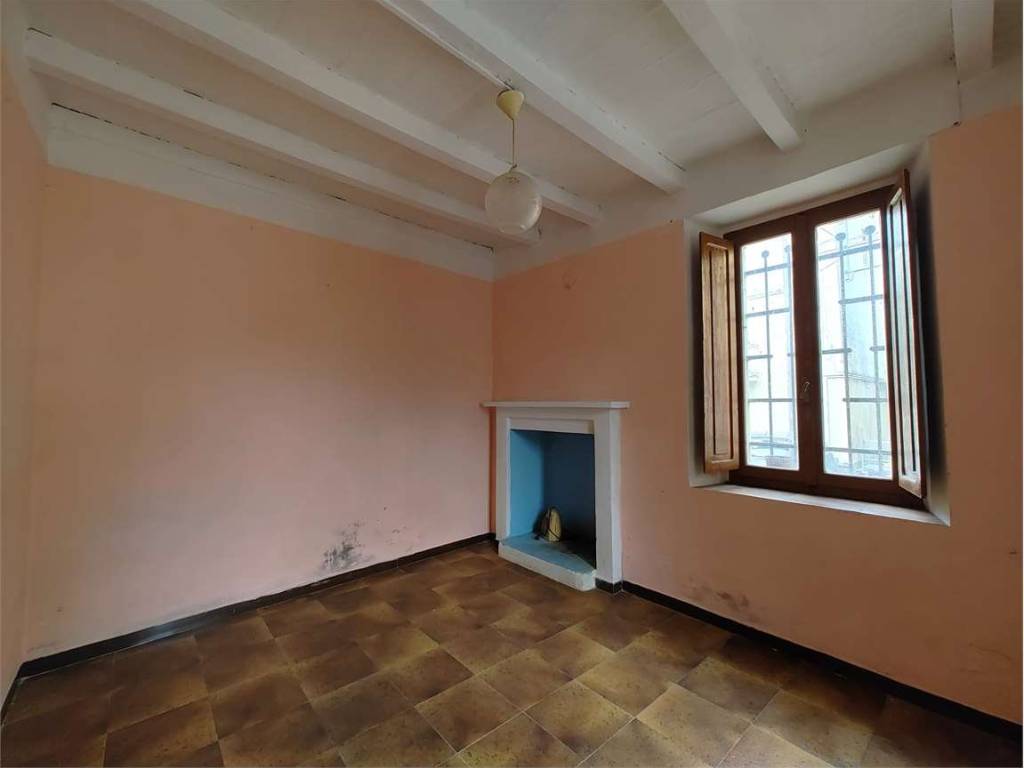 casa indipendente in vendita a Castell'Arquato in zona Vigolo Marchese