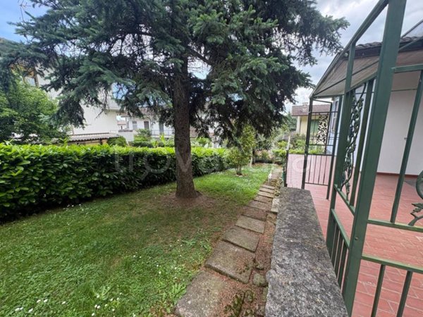 casa indipendente in vendita a Castell'Arquato