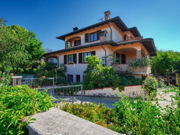 casa indipendente in vendita a Castell'Arquato in zona Vigolo Marchese