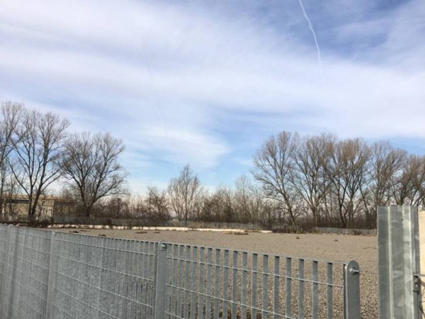 terreno agricolo in vendita a Castel San Giovanni