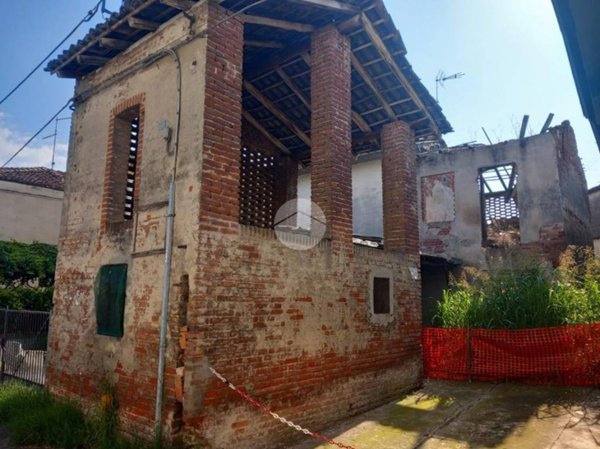 appartamento in vendita a Castel San Giovanni in zona Fontana Pradosa
