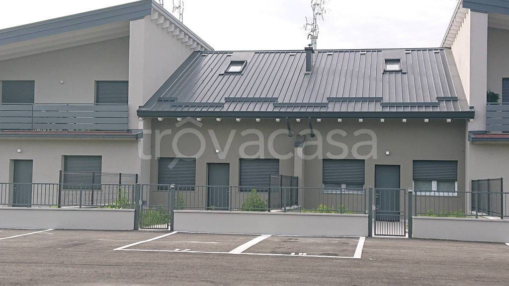 casa indipendente in vendita a Castel San Giovanni