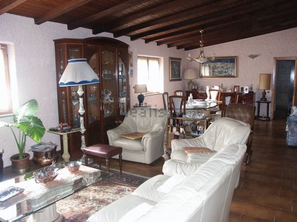 casa indipendente in vendita a Castel San Giovanni
